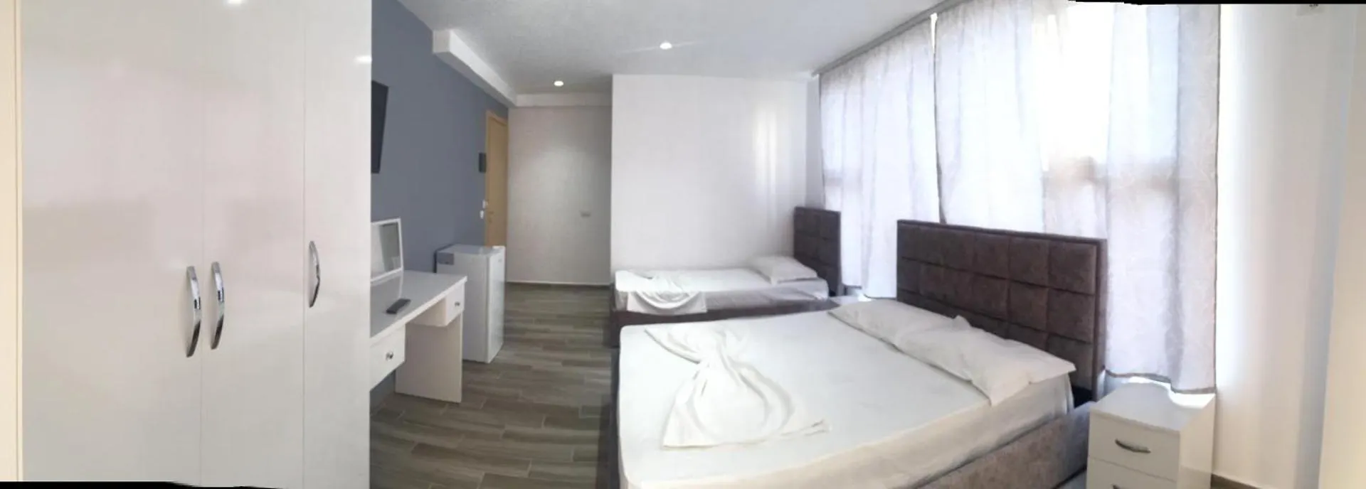 Klebrido Hotel And Restaurant Durres