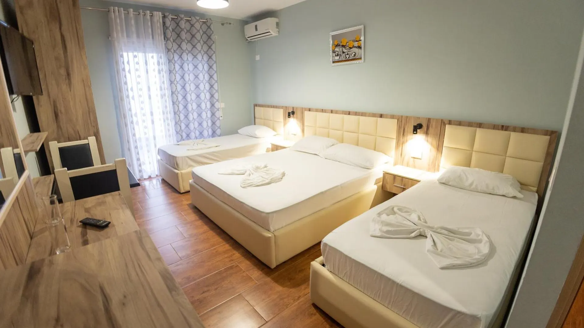 Klebrido Hotel And Restaurant Durres