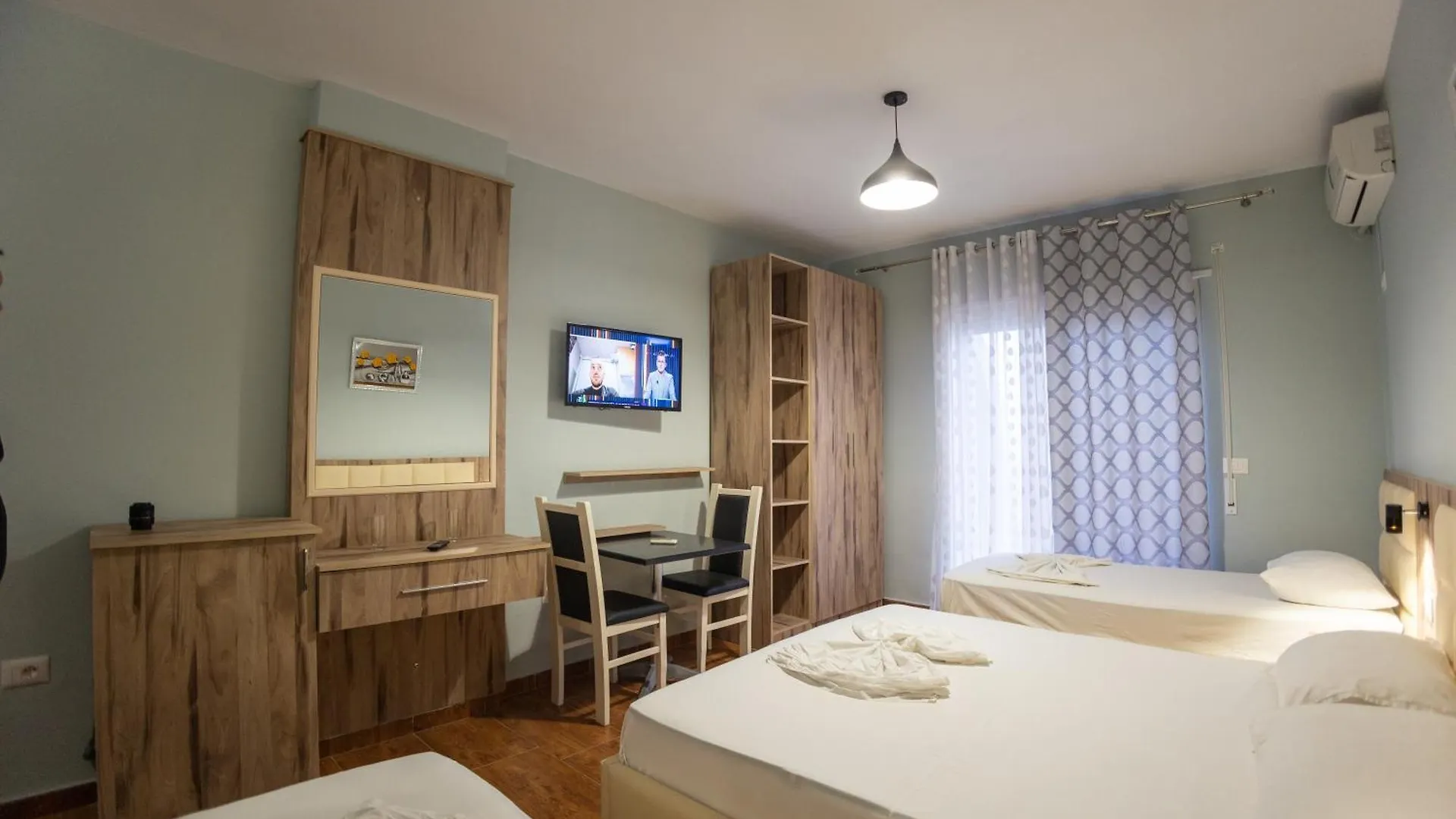 Klebrido Hotel And Restaurant Durres