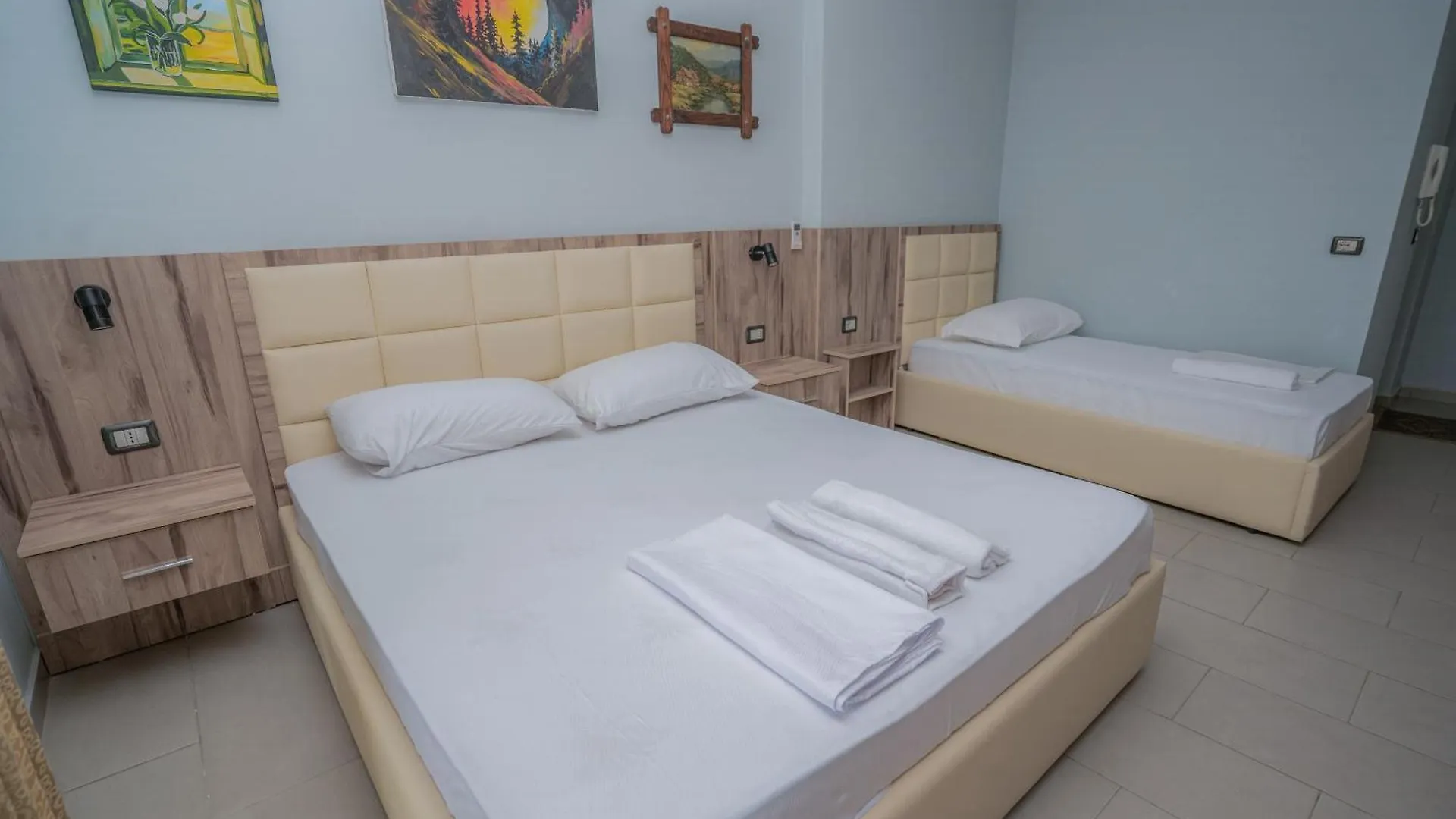 Klebrido Hotel And Restaurant Durres