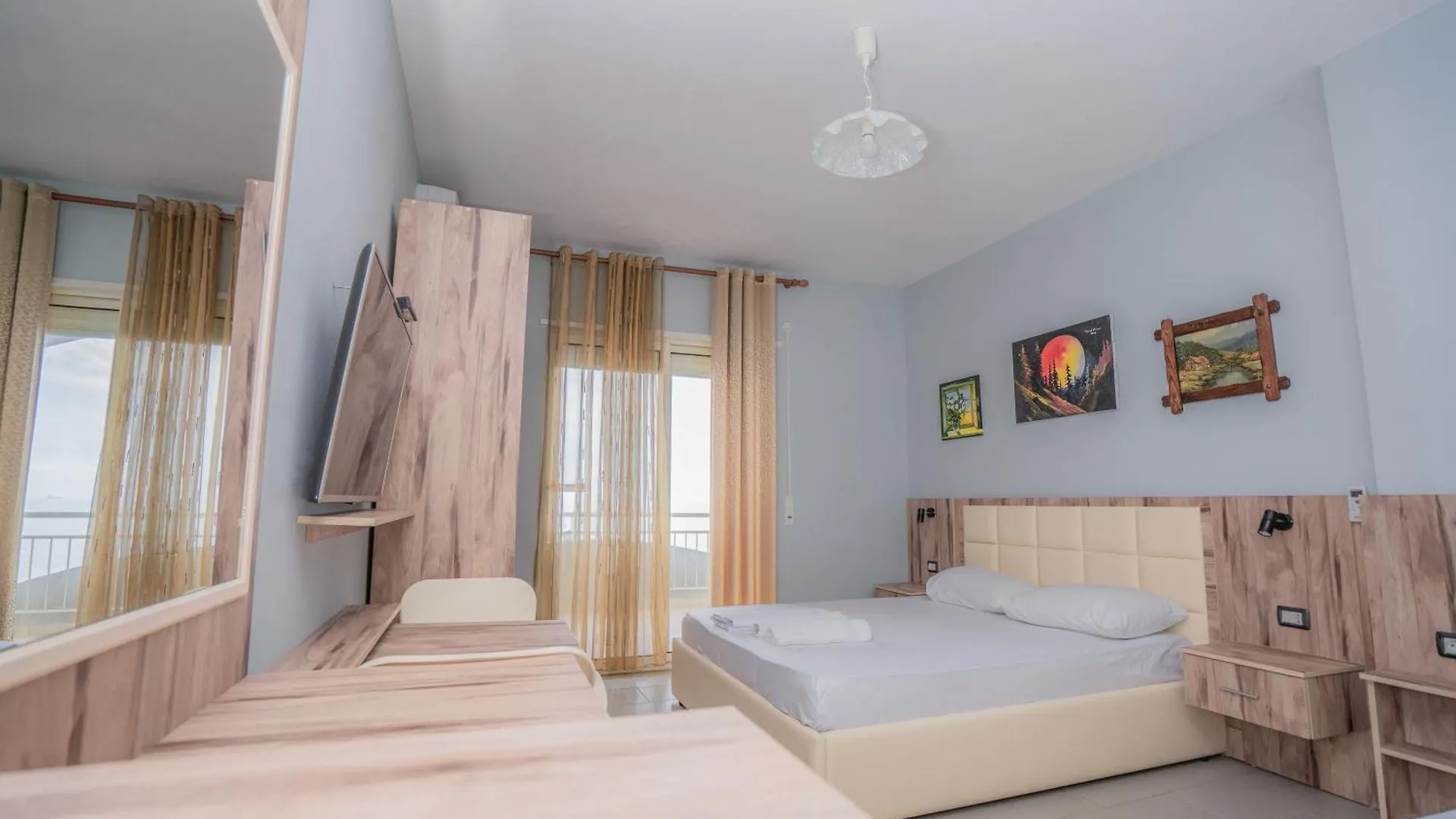 Klebrido Hotel And Restaurant Durres 3*,  Albania
