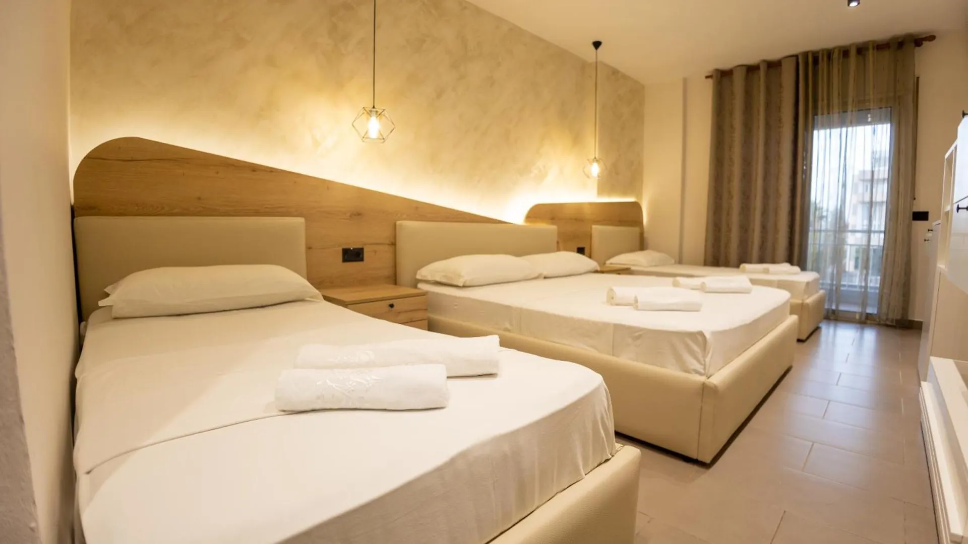 Klebrido Hotel And Restaurant Durres